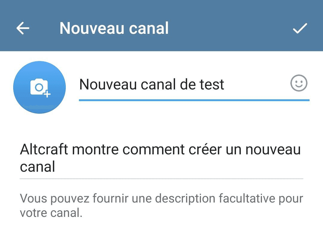 Ajouter un nom et une description sur le canal Telegram